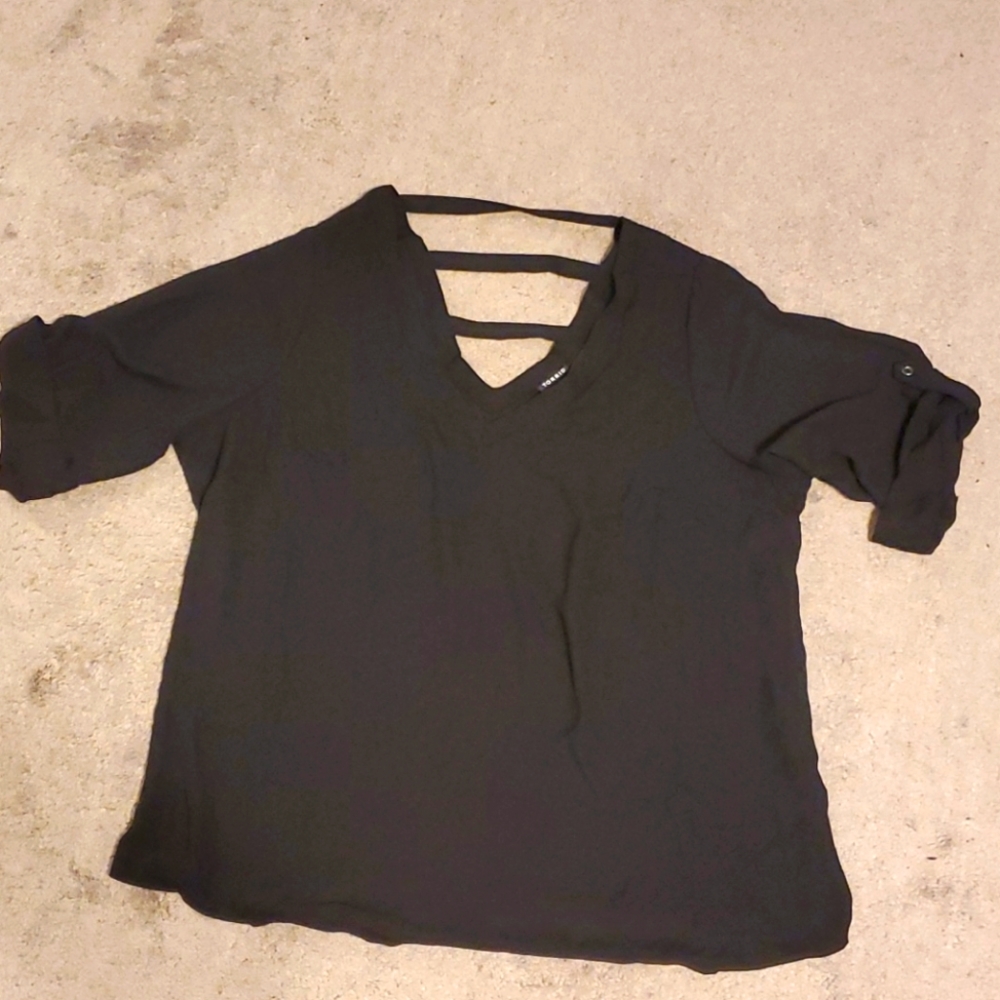 NWT Torrid georgette strappy blouse 2